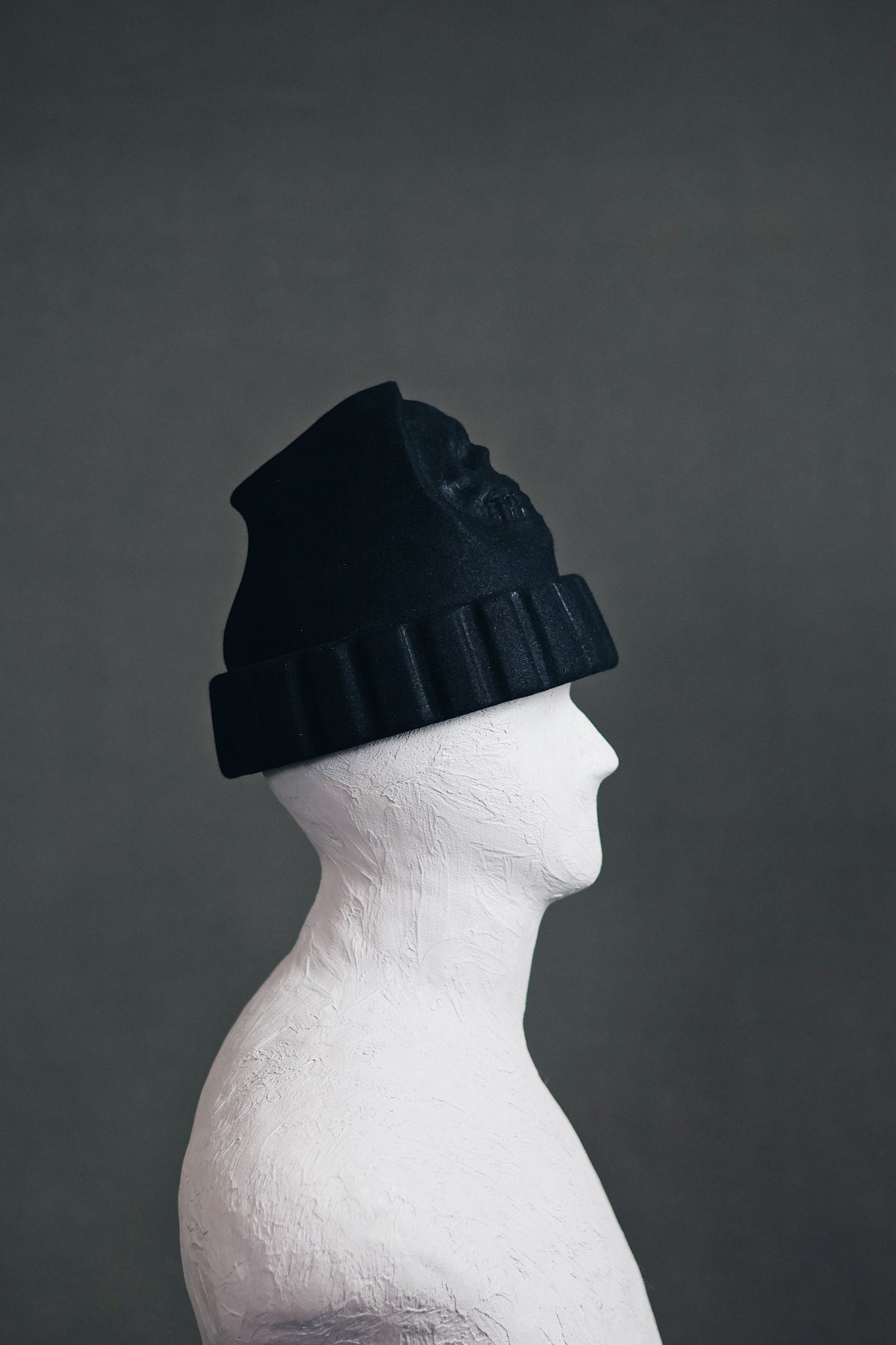 SKULL WATCH CAP FORM