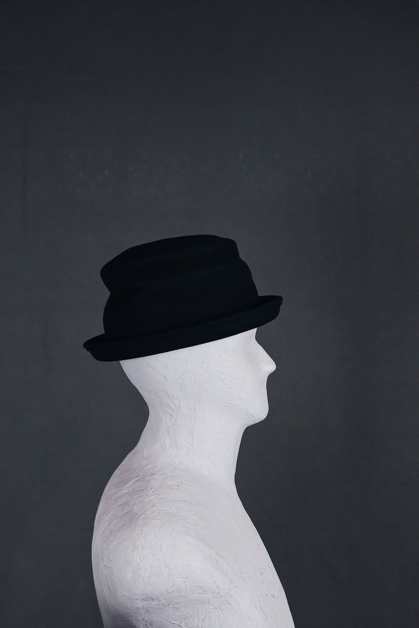 FREE STEP HAT