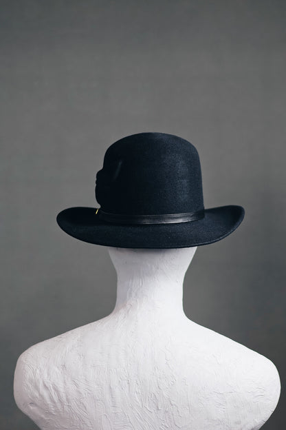 PLUME HAT