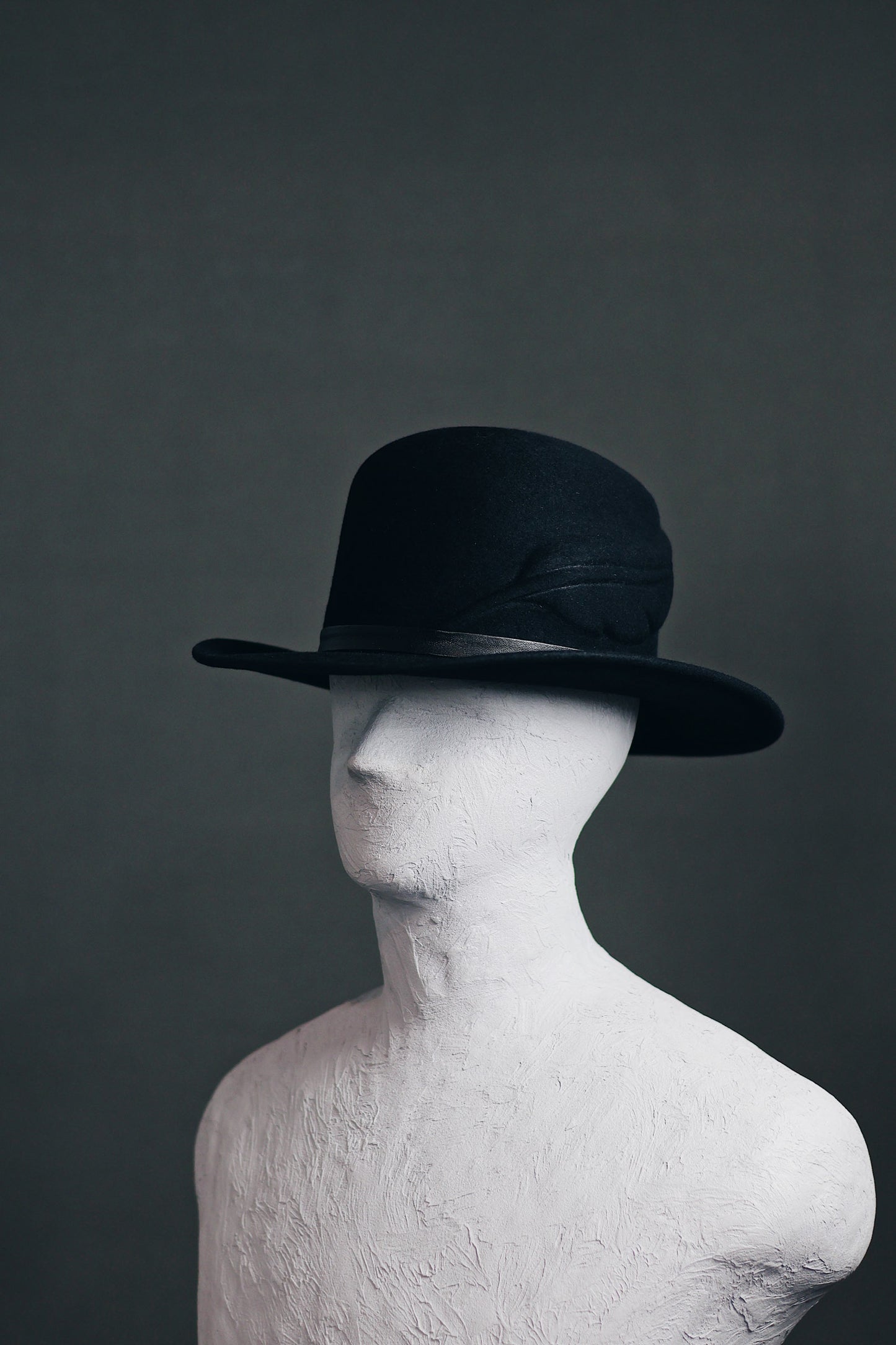 PLUME HAT