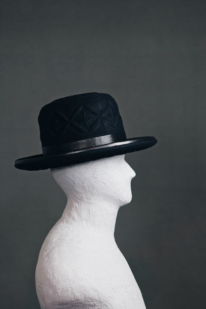 KIRIKO HAT