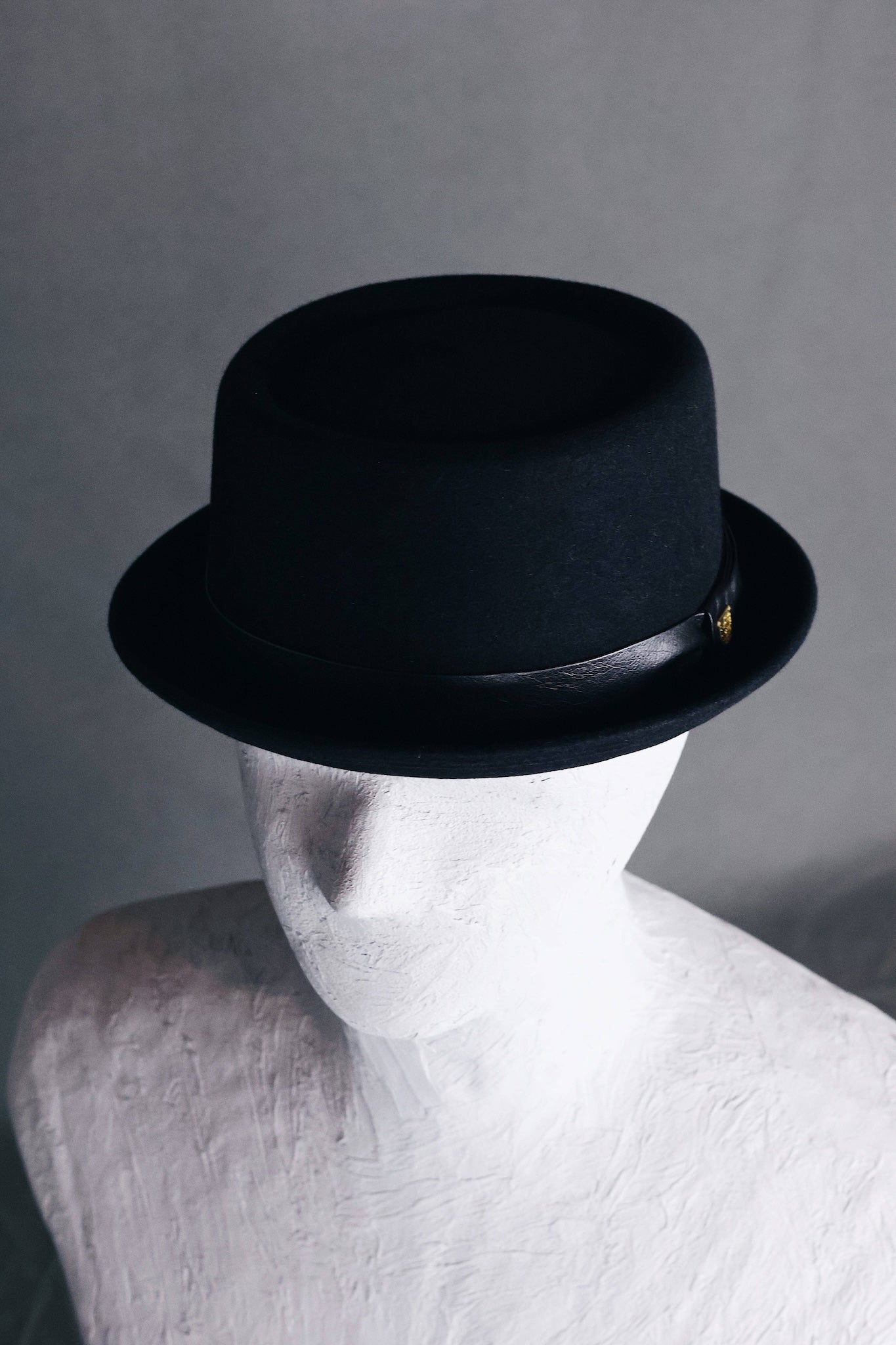 PORK PIE HAT