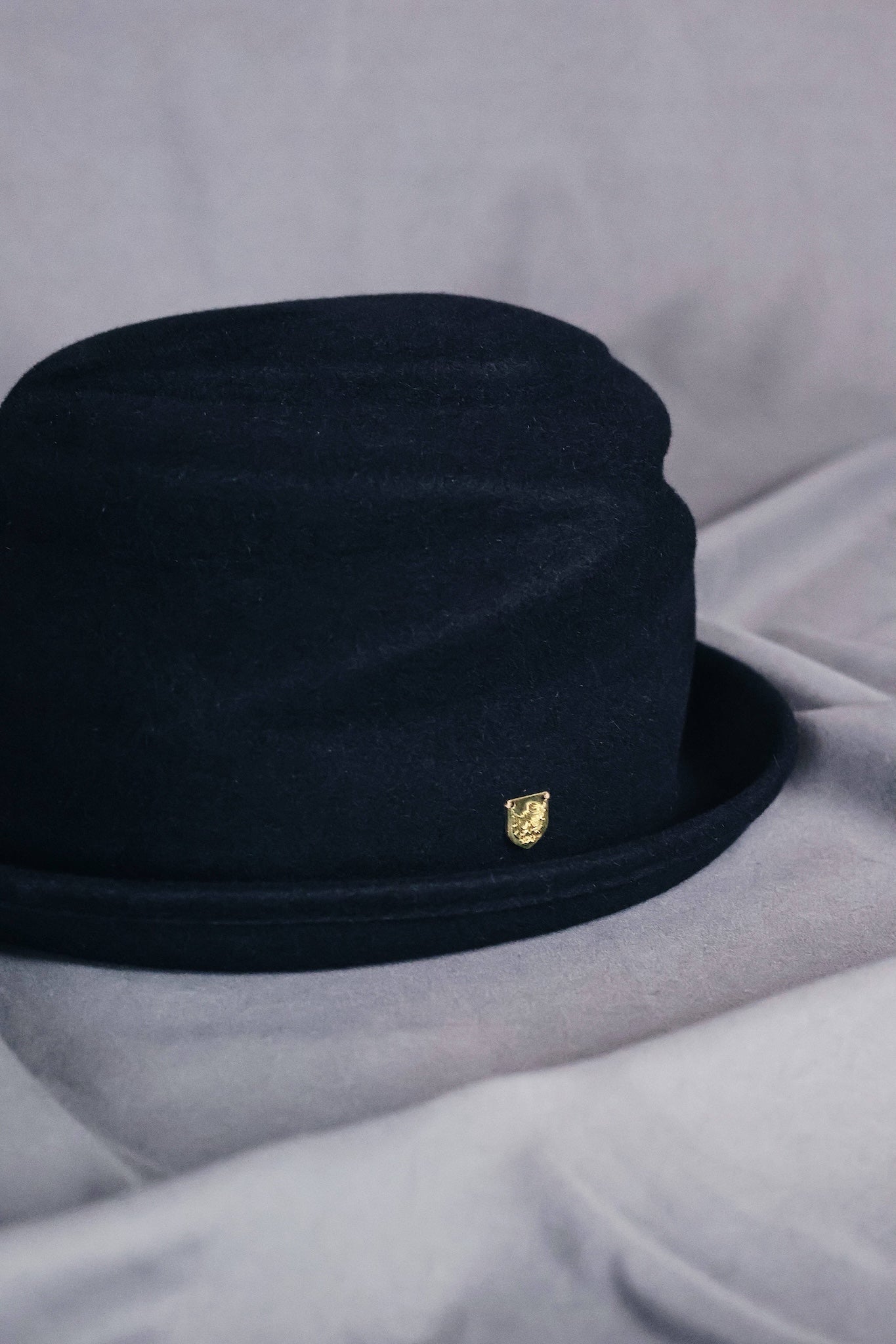 FREE STEP HAT